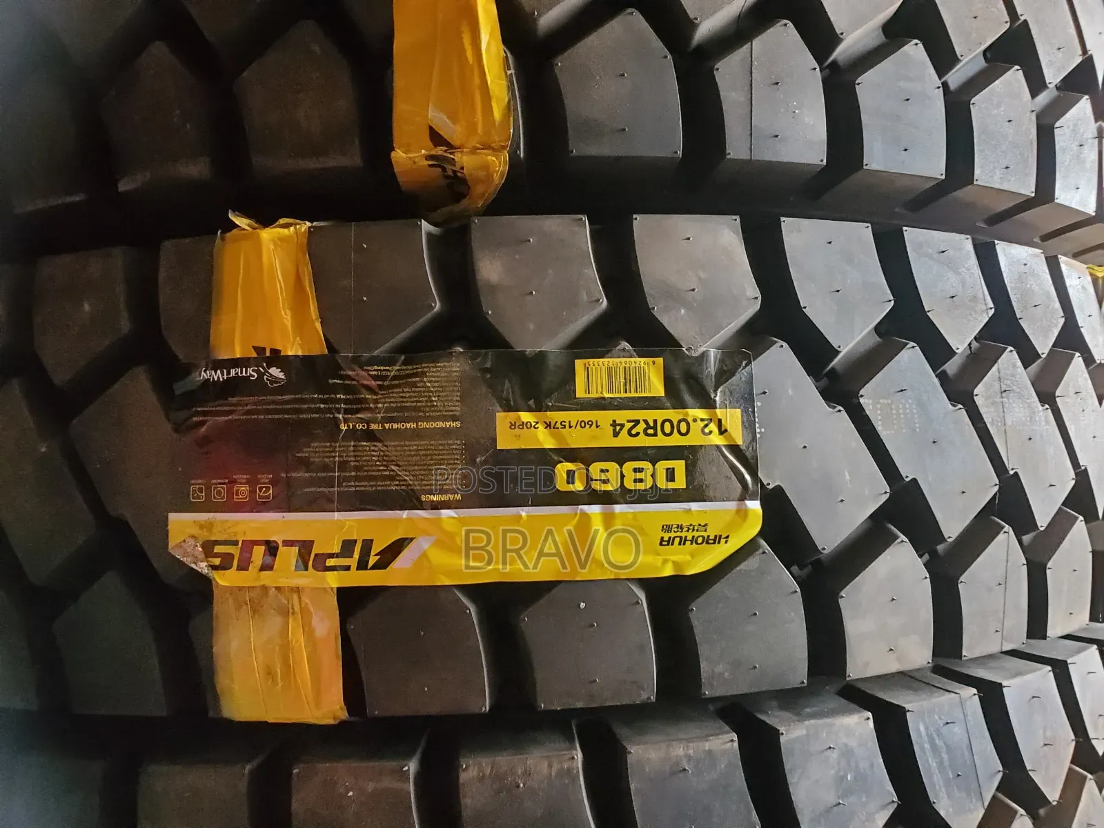 12.00r24 Mudgrip Tyres .