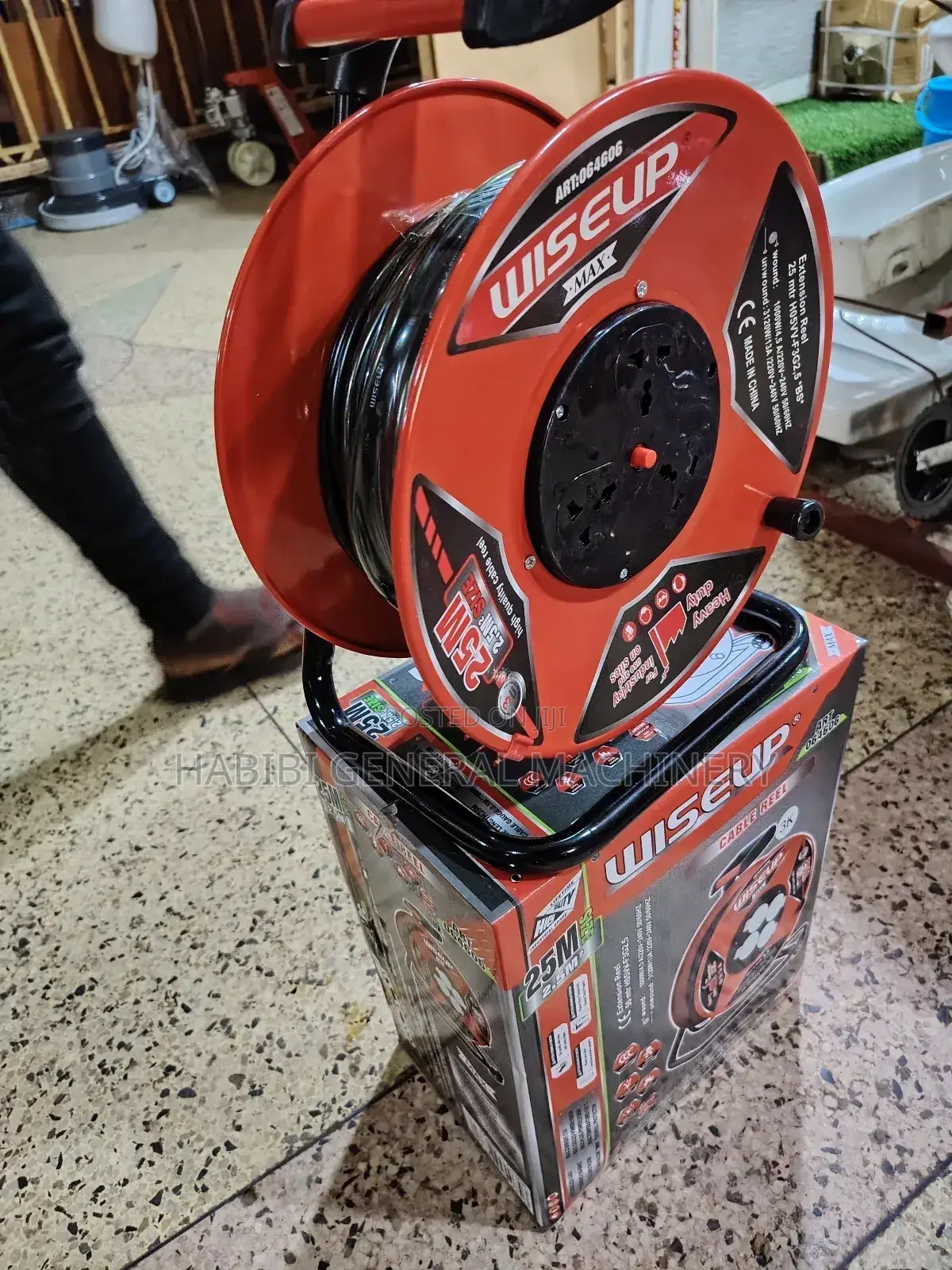 Wise Up 25m Extension Reel