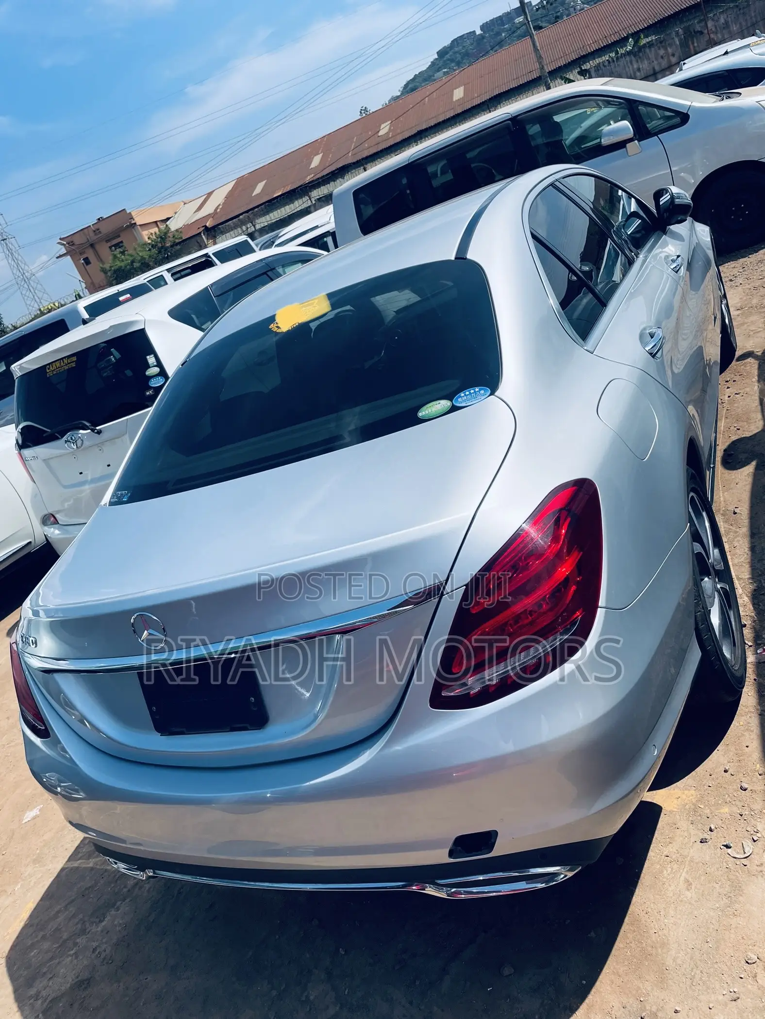 Mercedes-Benz C180 2016 Silver
