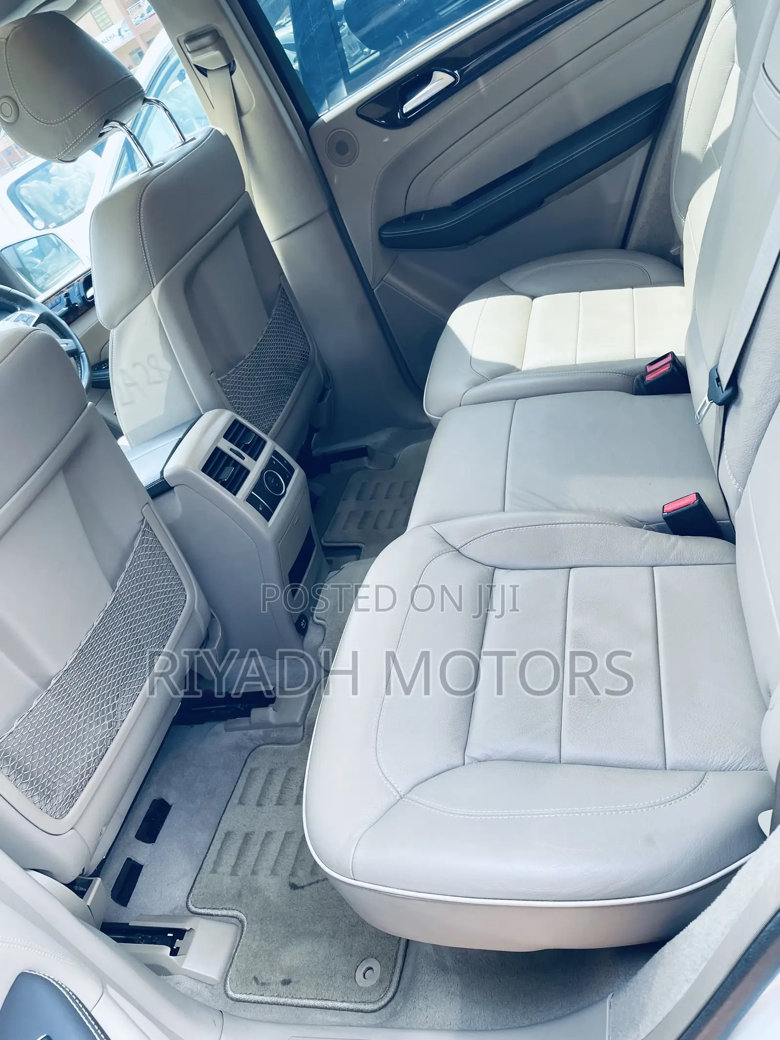 Mercedes-Benz M Class ML 350 4Matic 2013 White