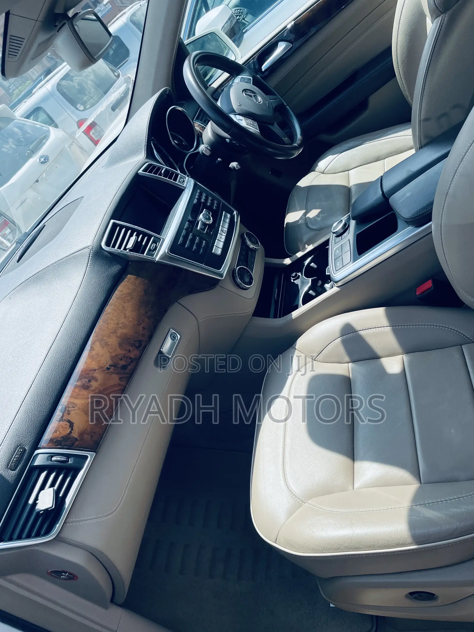 Mercedes-Benz M Class ML 350 4Matic 2013 White