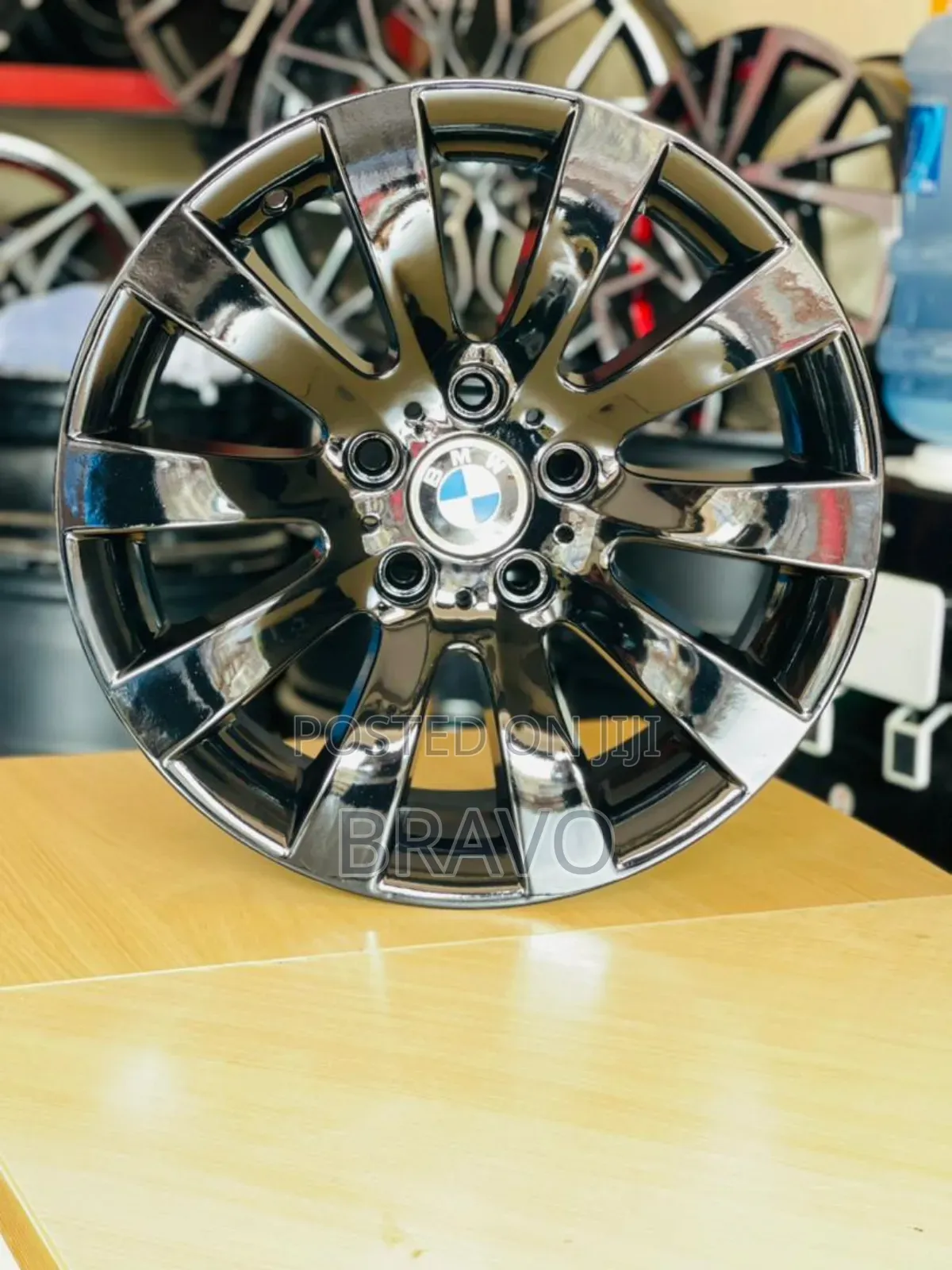 BMW Size 17 Wheel (Rims) .