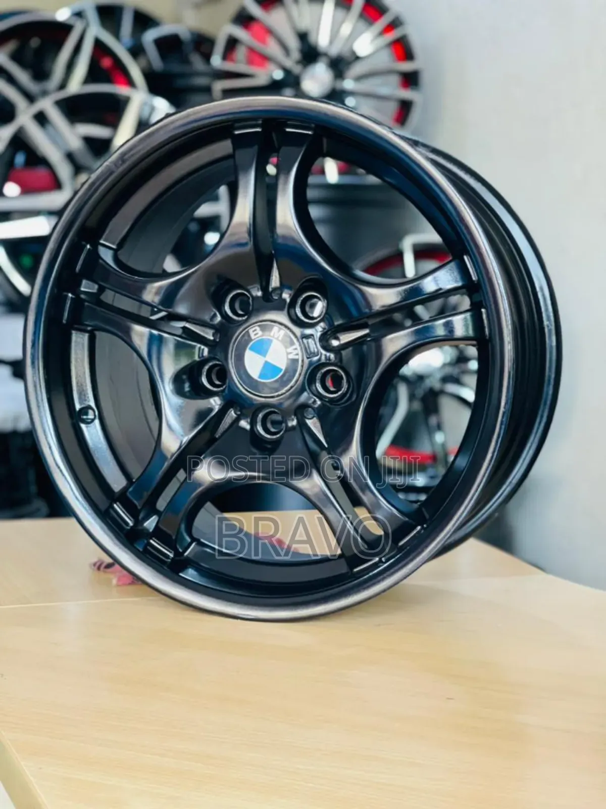 BMW Size 17 Wheel (Rims) .