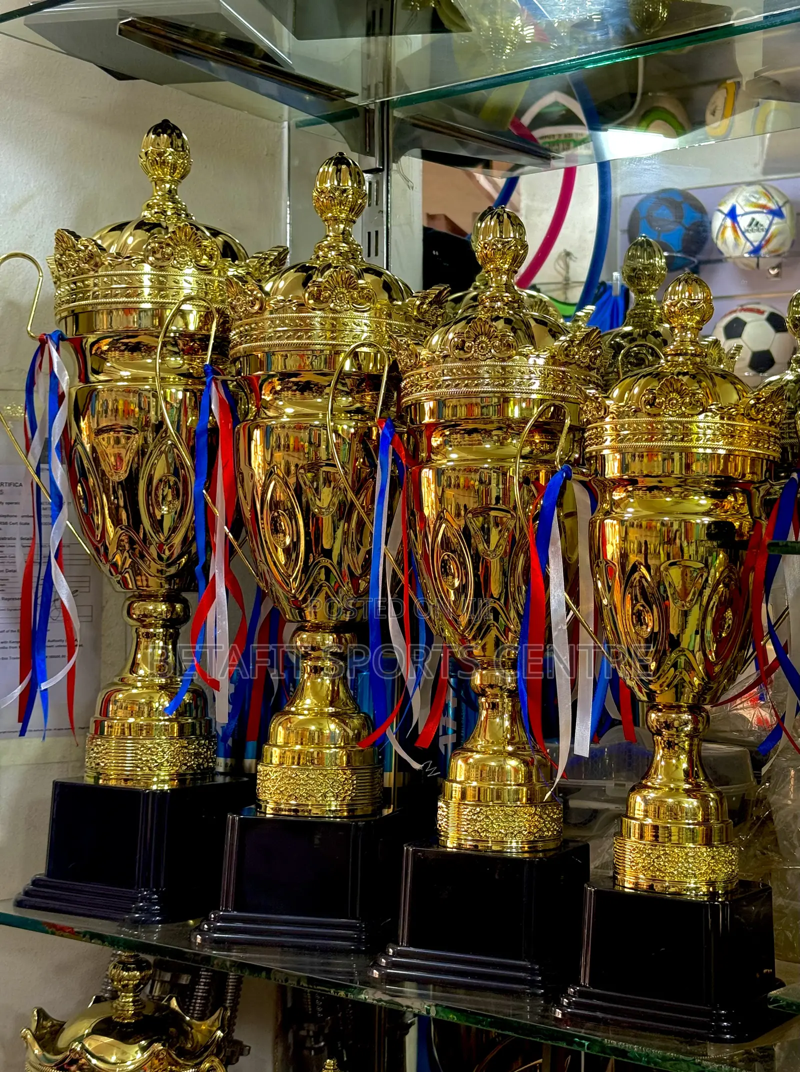 Flower Design Trophy’S 1pc