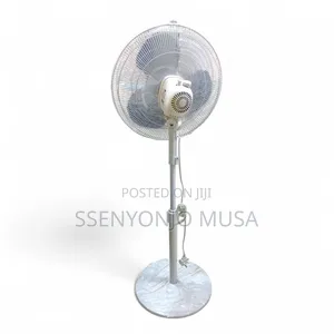 Midea 16-inch Pedestal Stand Fan, 3 Speeds, Adjustable Height, 40w