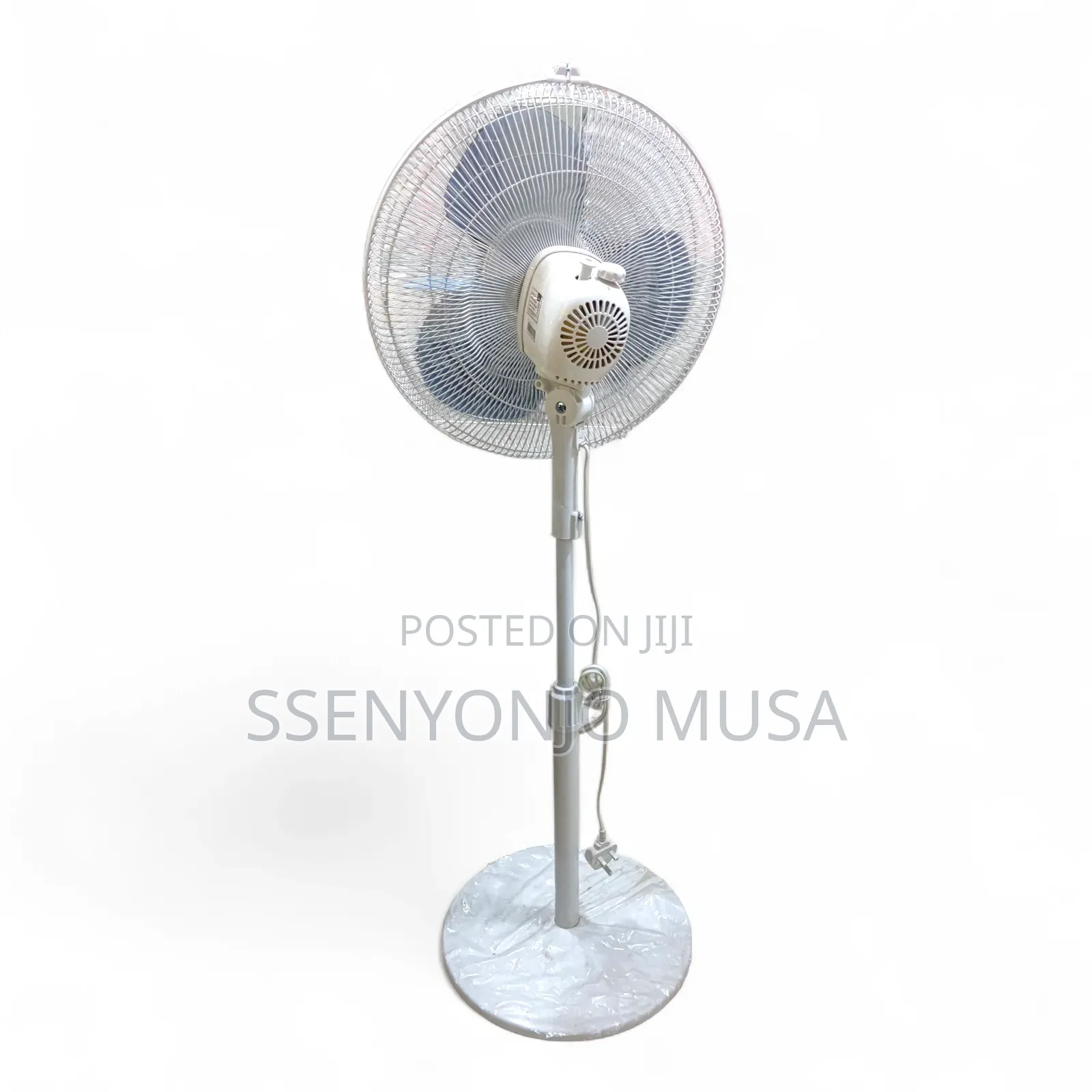 Midea 16-inch Pedestal Stand Fan, 3 Speeds, Adjustable Height, 40w