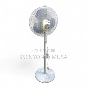 Midea 16-inch Pedestal Stand Fan, 3 Speeds, Adjustable Height, 40w