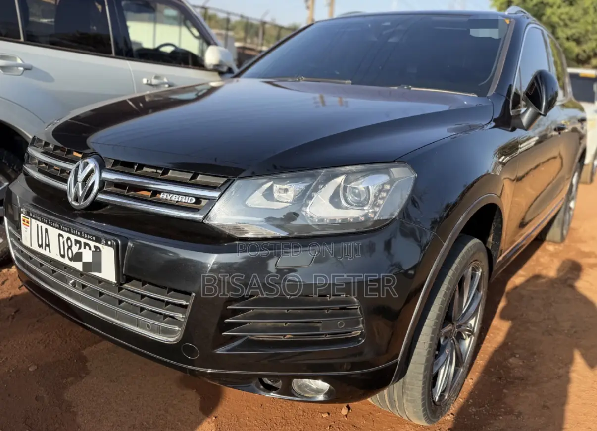 Volkswagen Touareg Hybrid 2012 Black