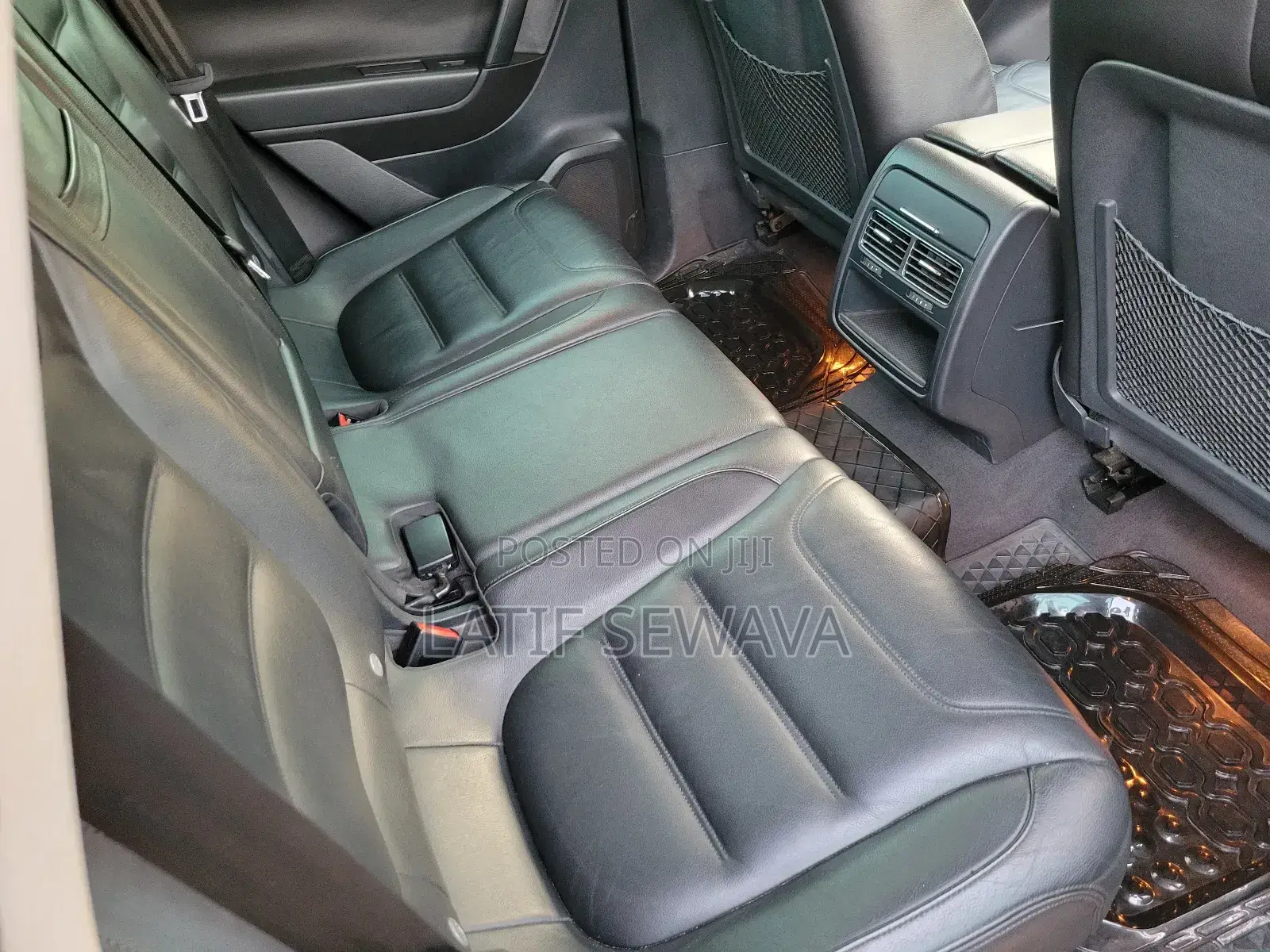 Volkswagen Touareg V6 Executive AWD 4MOTION 2015 Black