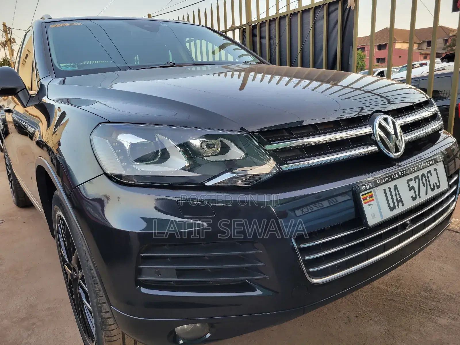 Volkswagen Touareg V6 Executive AWD 4MOTION 2015 Black