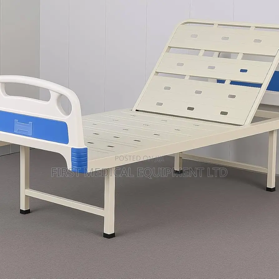 Good Quality Single Crank Bed With Side Rails and Drip Stand