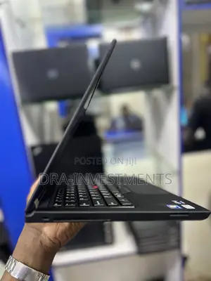 Laptop Lenovo ThinkPad T430u 4GB Intel HDD 500GB
