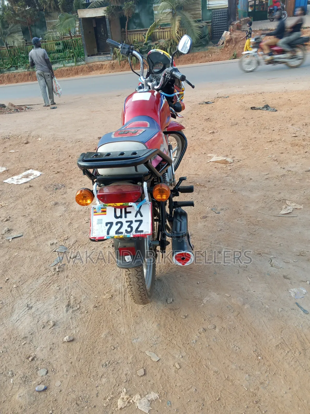 Bajaj Boxer 125 2023 Red