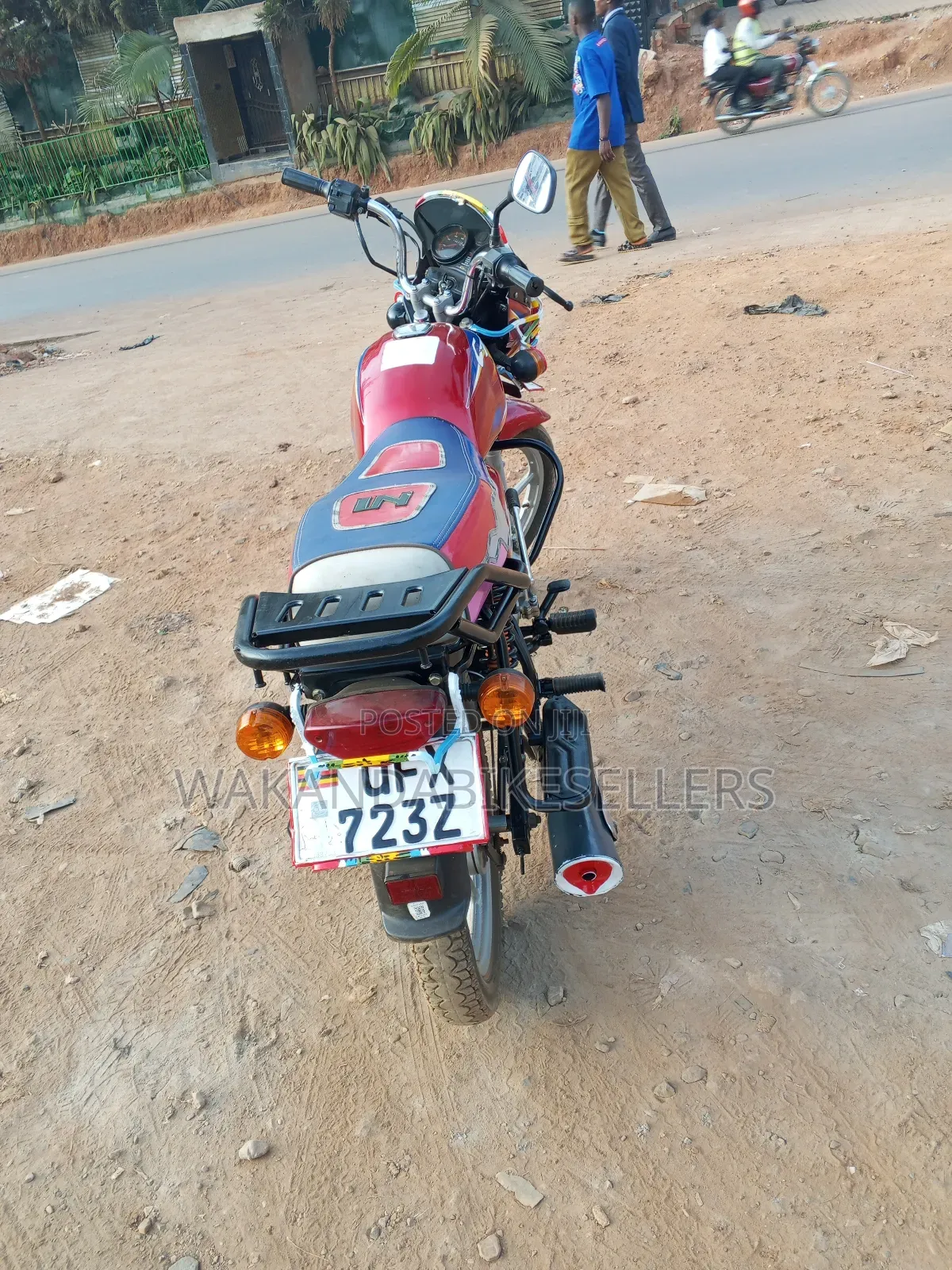 Bajaj Boxer 125 2023 Red