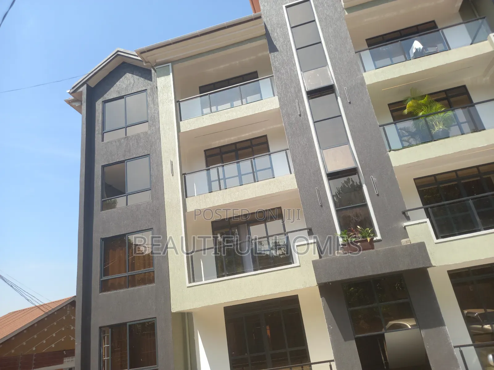 Furnished 2bdrm Apartment in Kisaasi, Central Division for sale