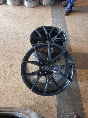 Size 20 Rims 2 Pieces Offset for Toyota.