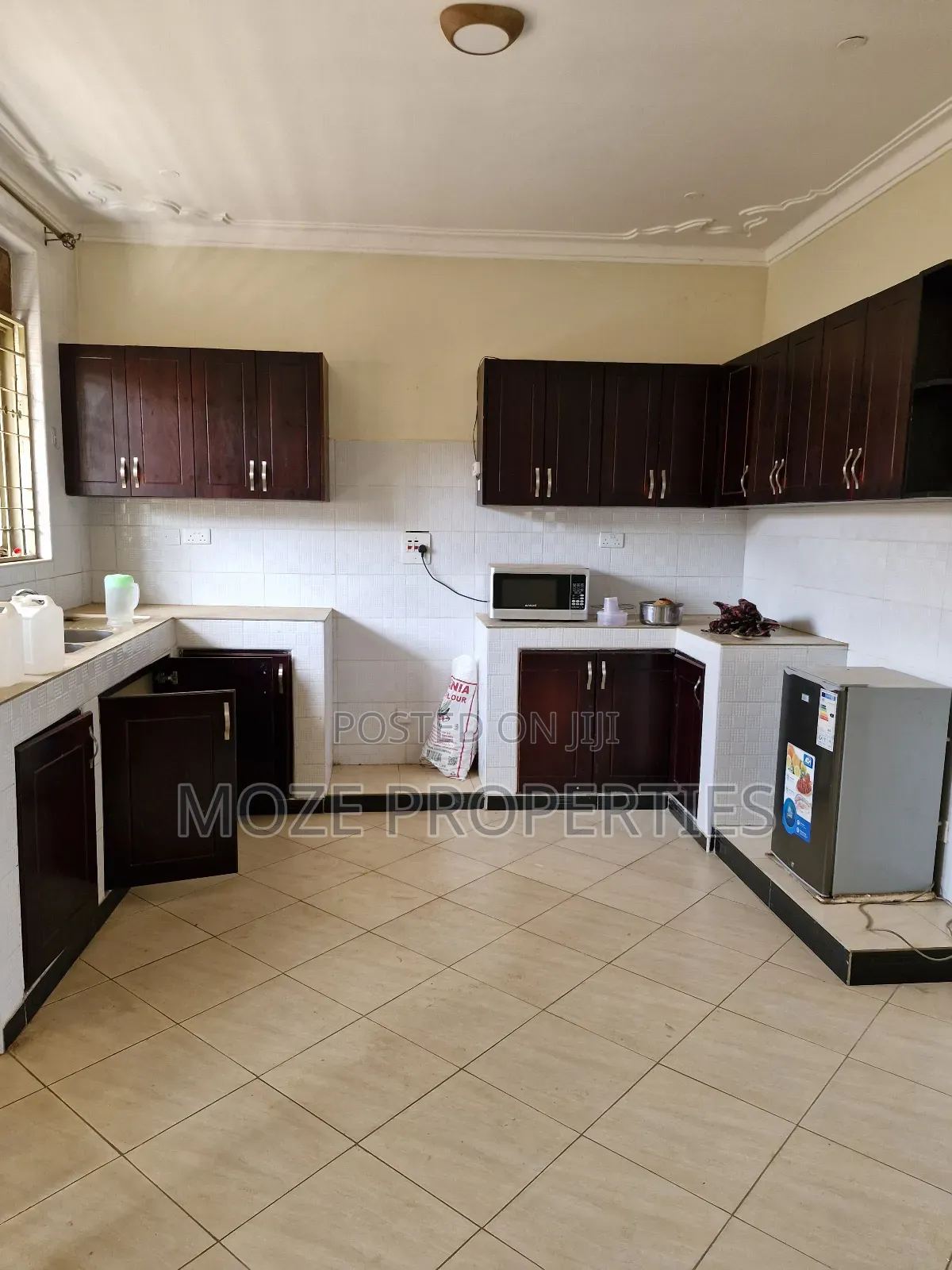 2bdrm Apartment in Bweyogerere, Central Division for rent