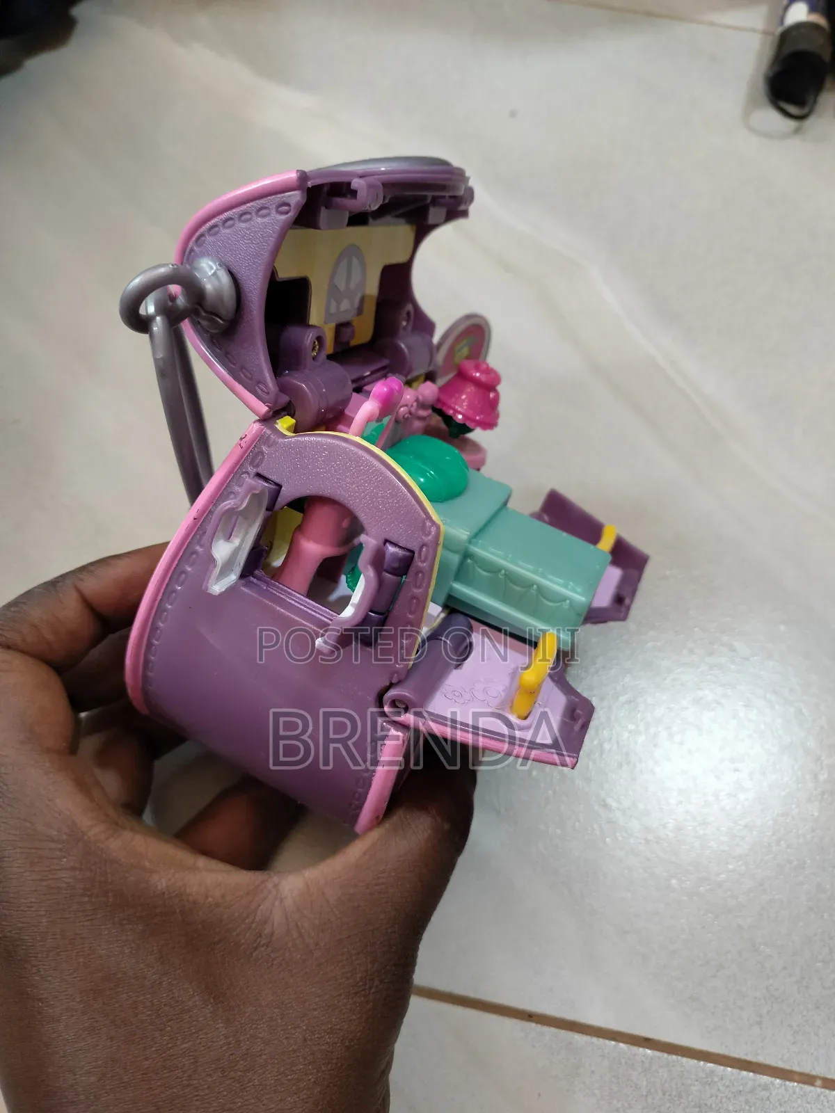 Sweet Secret Purple Purse House Compartments Toy