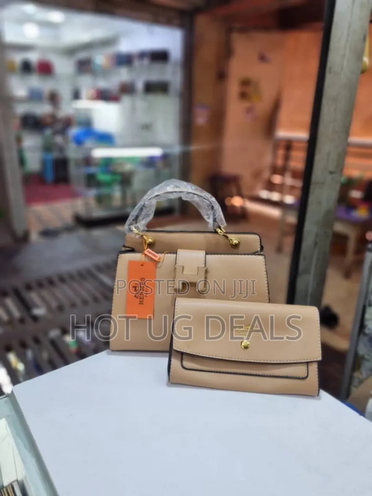 Ladies Classic Designer Handbag- Multicolor