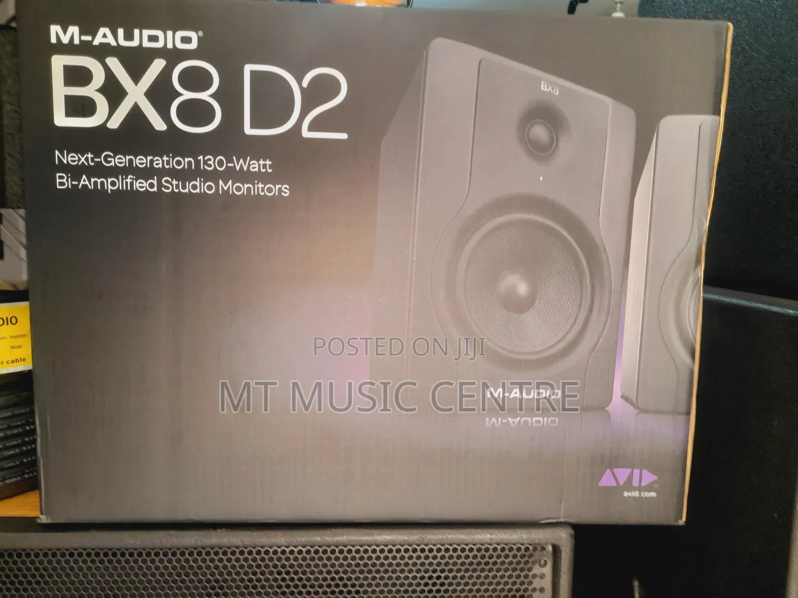 Bx8 D2 Studio Monitors