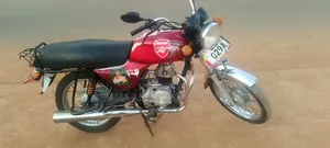Bajaj Boxer 2019 Red