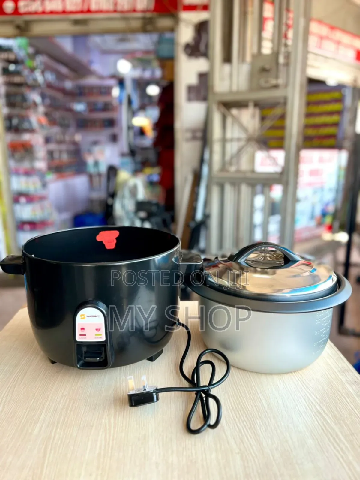 Electric Rice Cooker 3.6l, Prepares Upto 2kgs of Rice