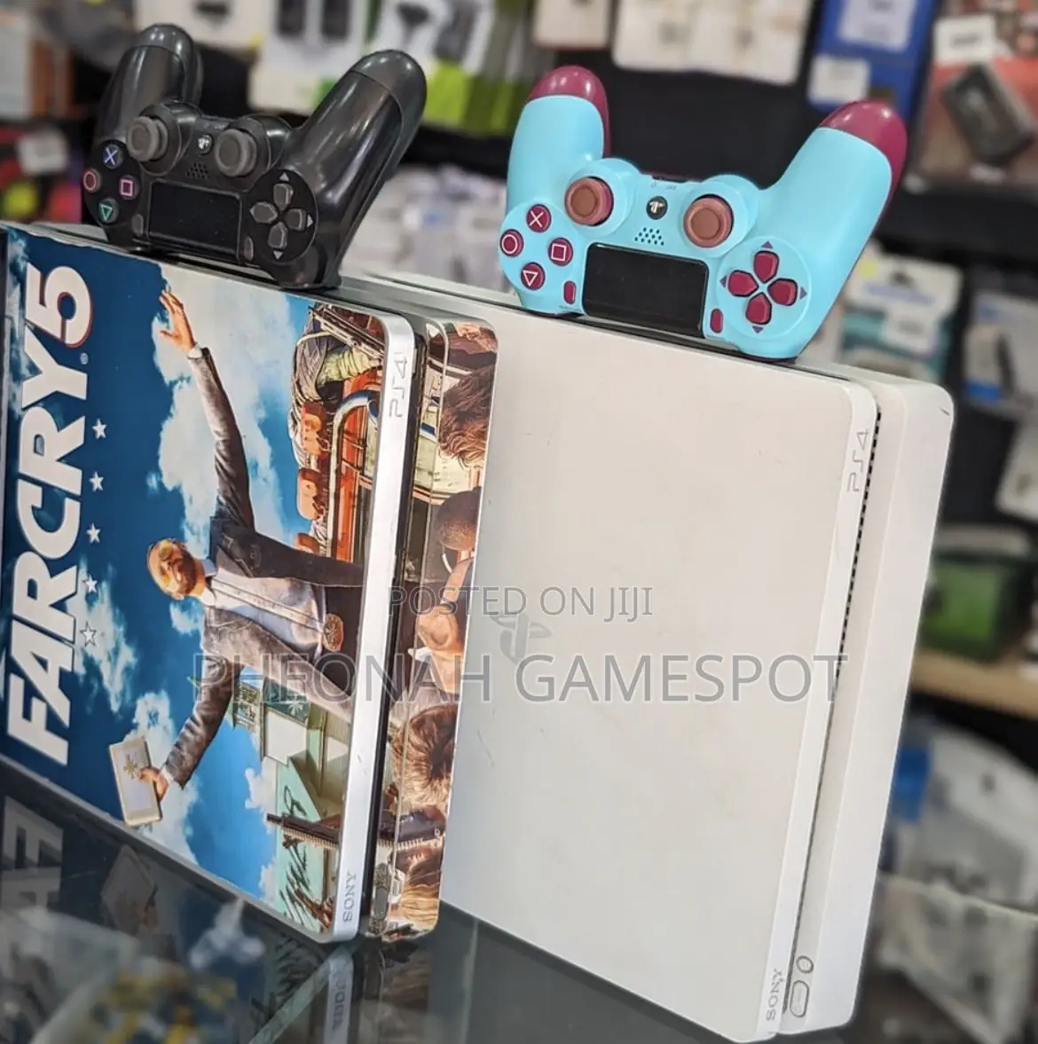 Ps4 Active Duo, Two Controllers, 20 Games Installed, Sharp Game Feel.
