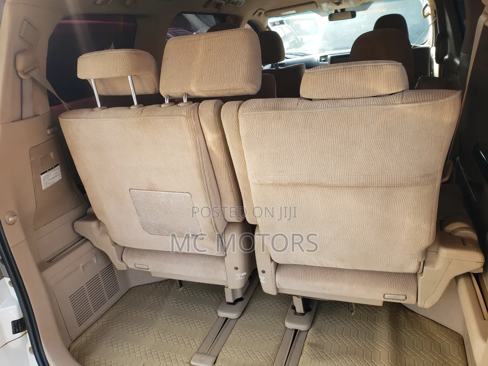 Toyota Alphard 2010 White