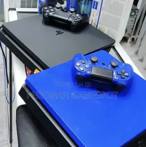 Ps4 Unit Duo, Two Controllers, 11 Games Installed, Crisp Smooth Run.