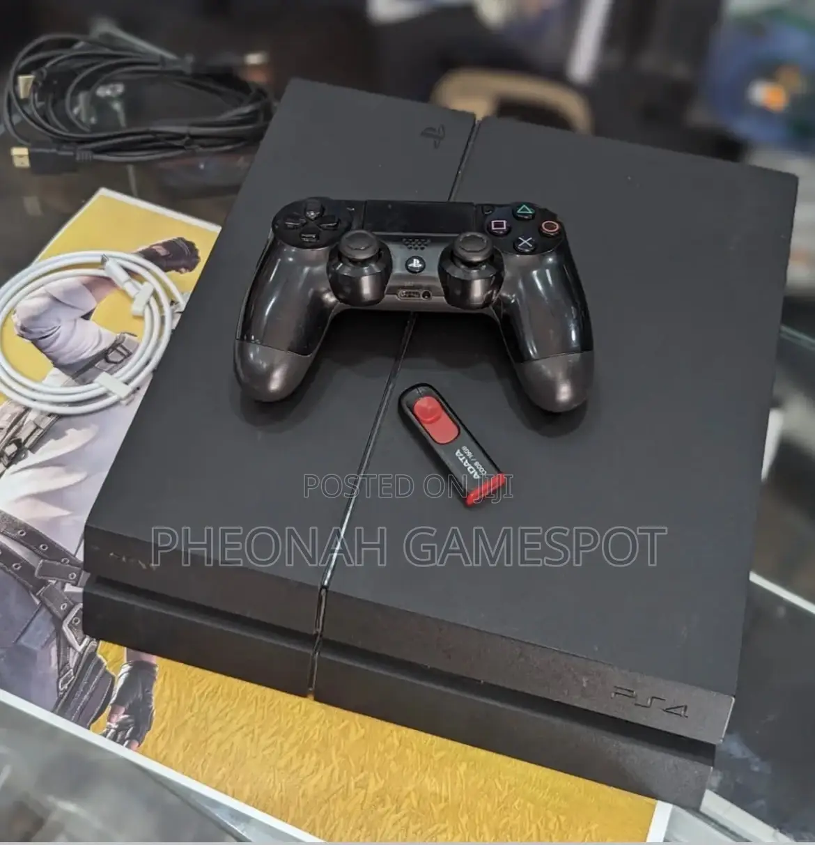 Ps4 Pack Duo, Two Controllers, 20 Games Loaded, Dynamic Fun Style.