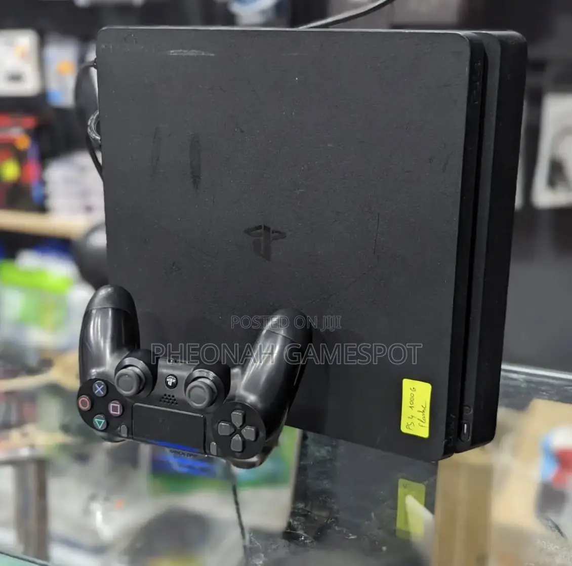 Ps4 Core Set, Two Controllers, 14 Games Installed, Reliable Speed.