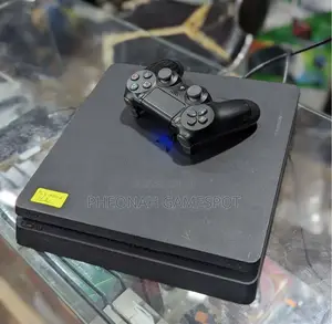 Ps4 Vivid Kit, Two Controllers, 16 Games Ready, Clean Gaming Tone.