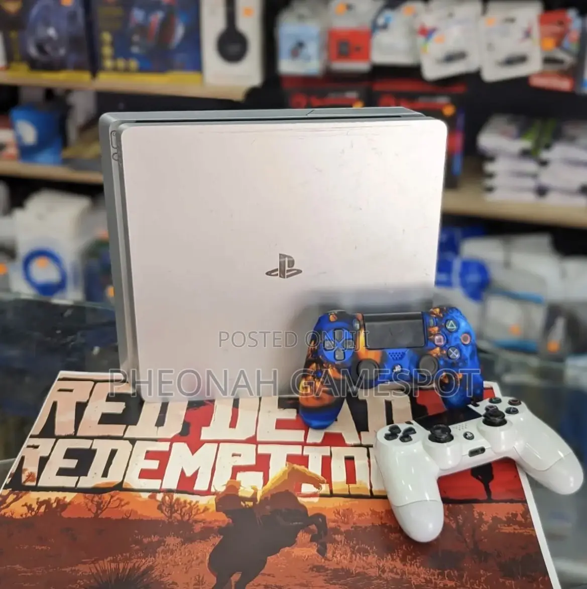 Ps4 Fluid Kit, Two Controllers, 14 Games Installed, Quality Speed.