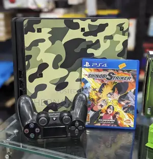 Ps4 Full Set, Two Controllers, 18 Games Installed, Crisp Fast Energy.