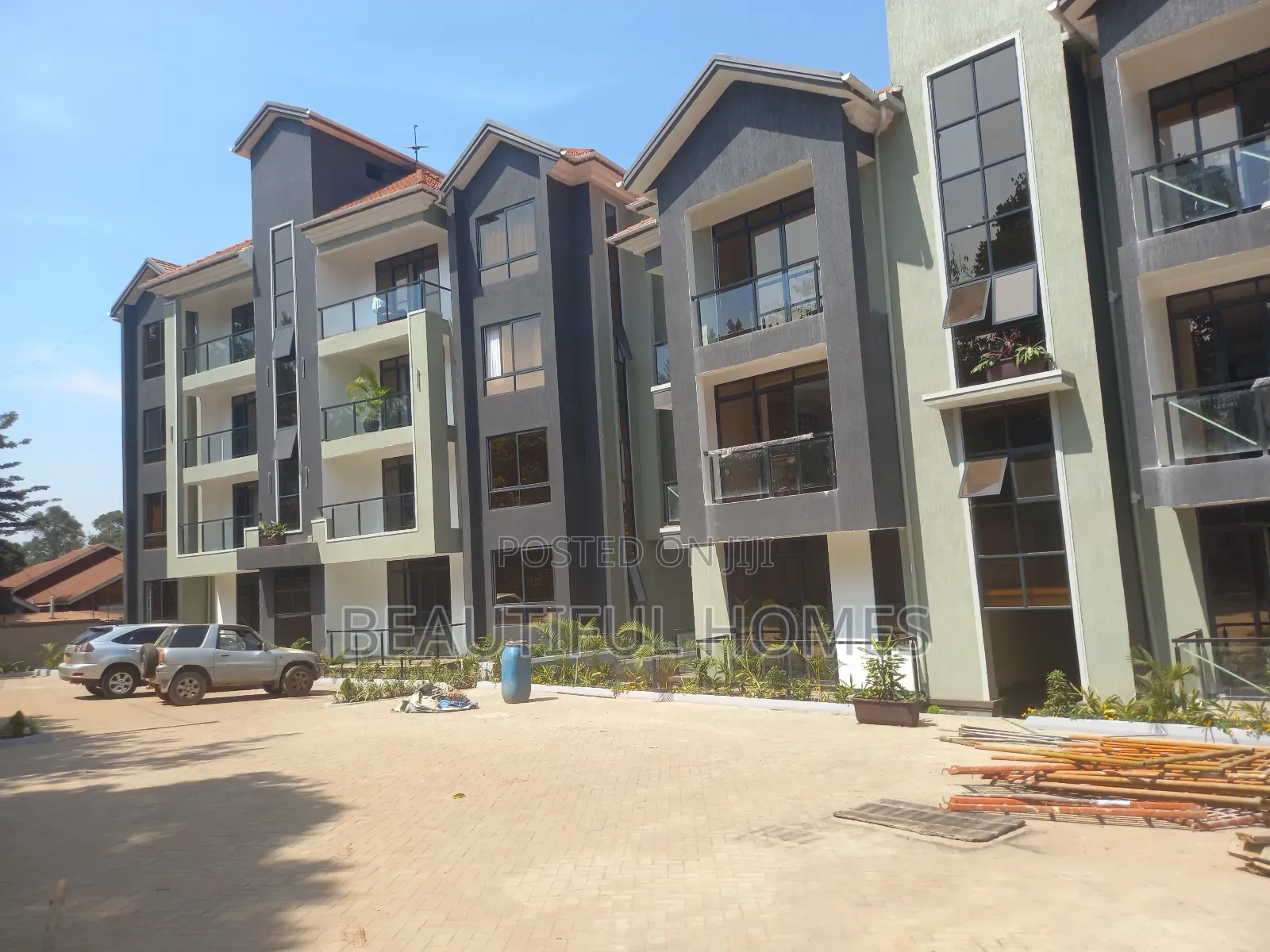 Furnished 2bdrm Block of Flats in Kisaasi, Nakawa for sale