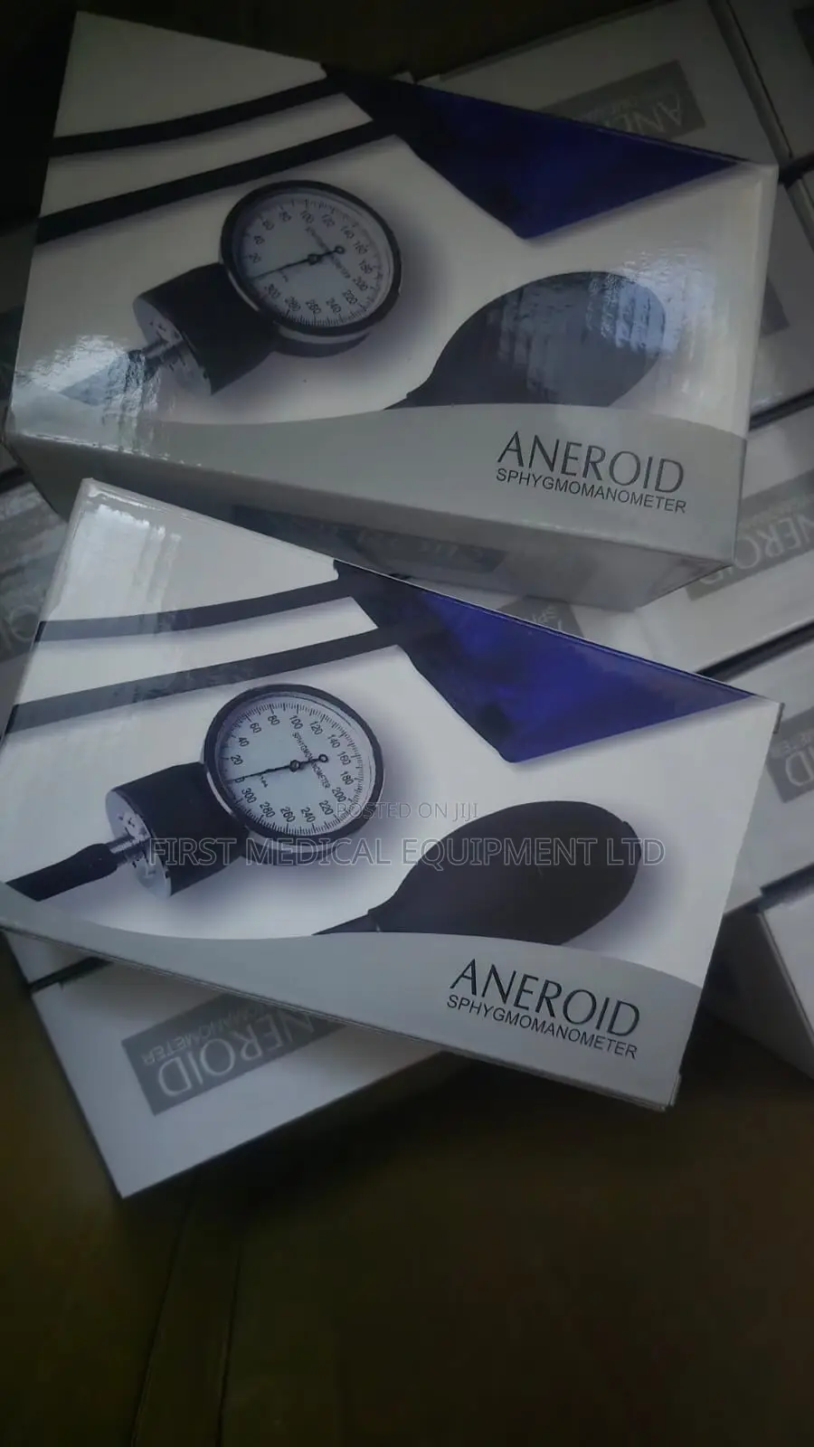 Aneroid Sphygmomanometer - Good Quality