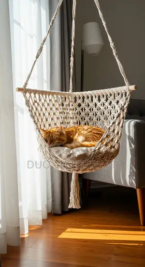 Woven Pet Beds