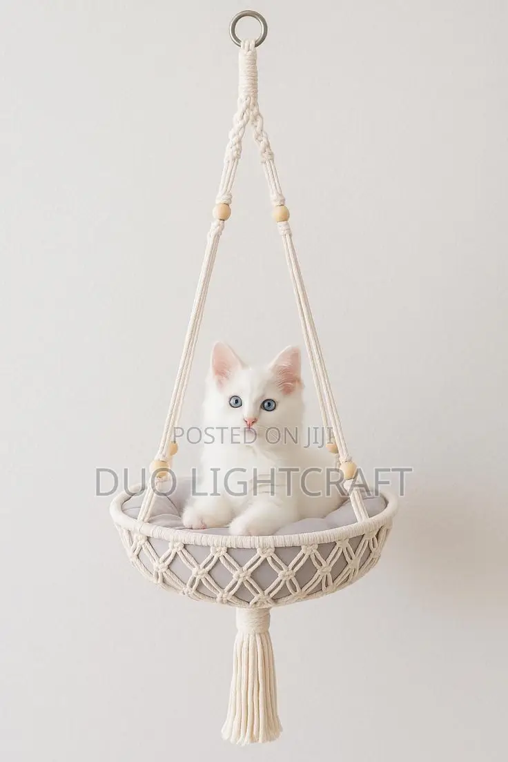 Woven Pet Beds