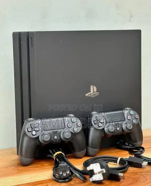 Ps4 Pro ( Playstation 4 Pro) Two Controllers 20 Games