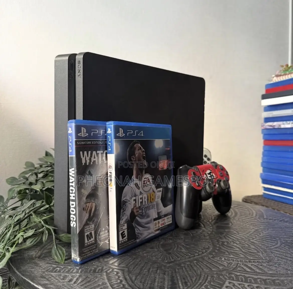 Ps4 Full Combo, Two Controllers, 17 Games Ready, Balanced Gameplay.