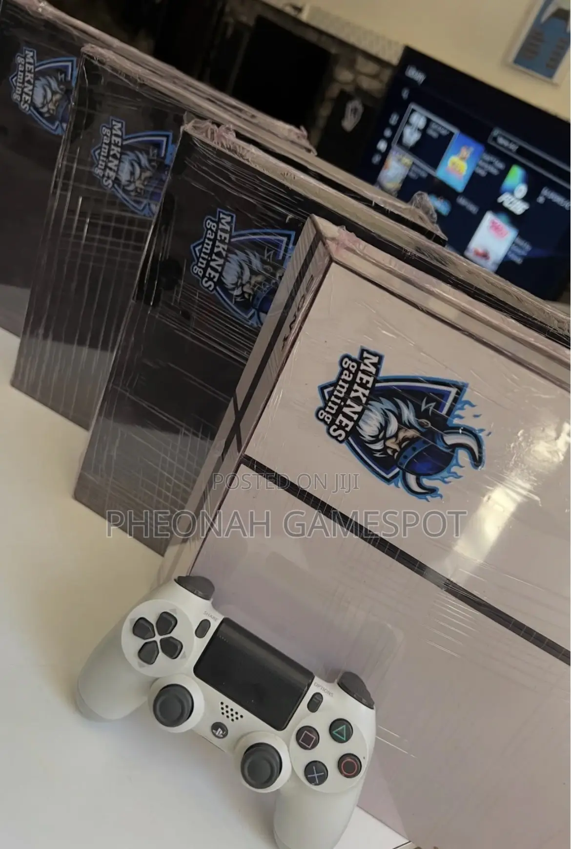 Ps4 Vision Pack, Two Controllers, 17 Games Ready, Smooth Output.