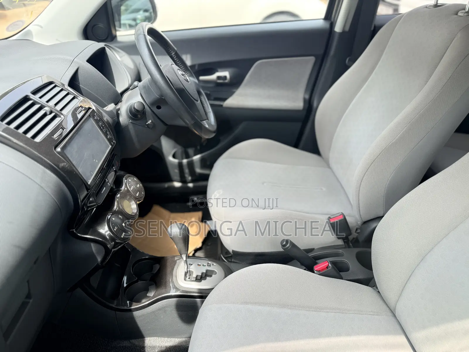 Toyota IST 2009 Gray
