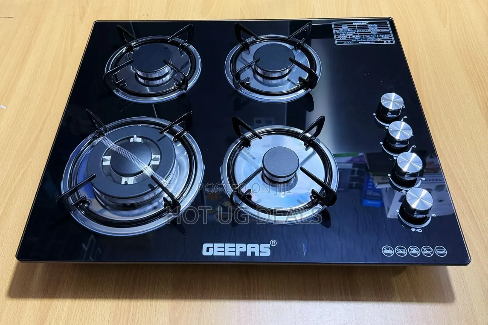 Geepas Built-in Glass Gas Hob, 4 Burners, Auto Ignition System