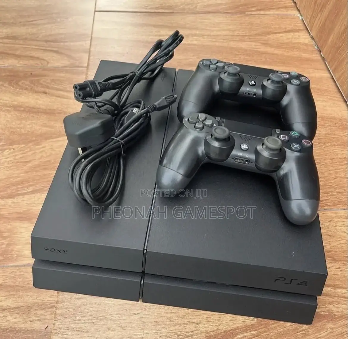 Ps4 Classic Duo, Two Controllers, 12 Games Ready, Sharp Vivid Action.