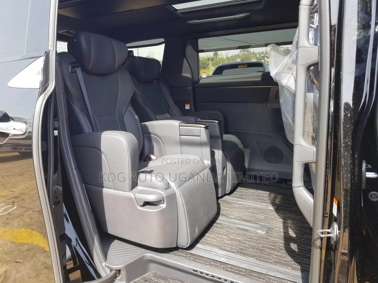 New Toyota Alphard 2.4 Petrol AWD 2023 Black