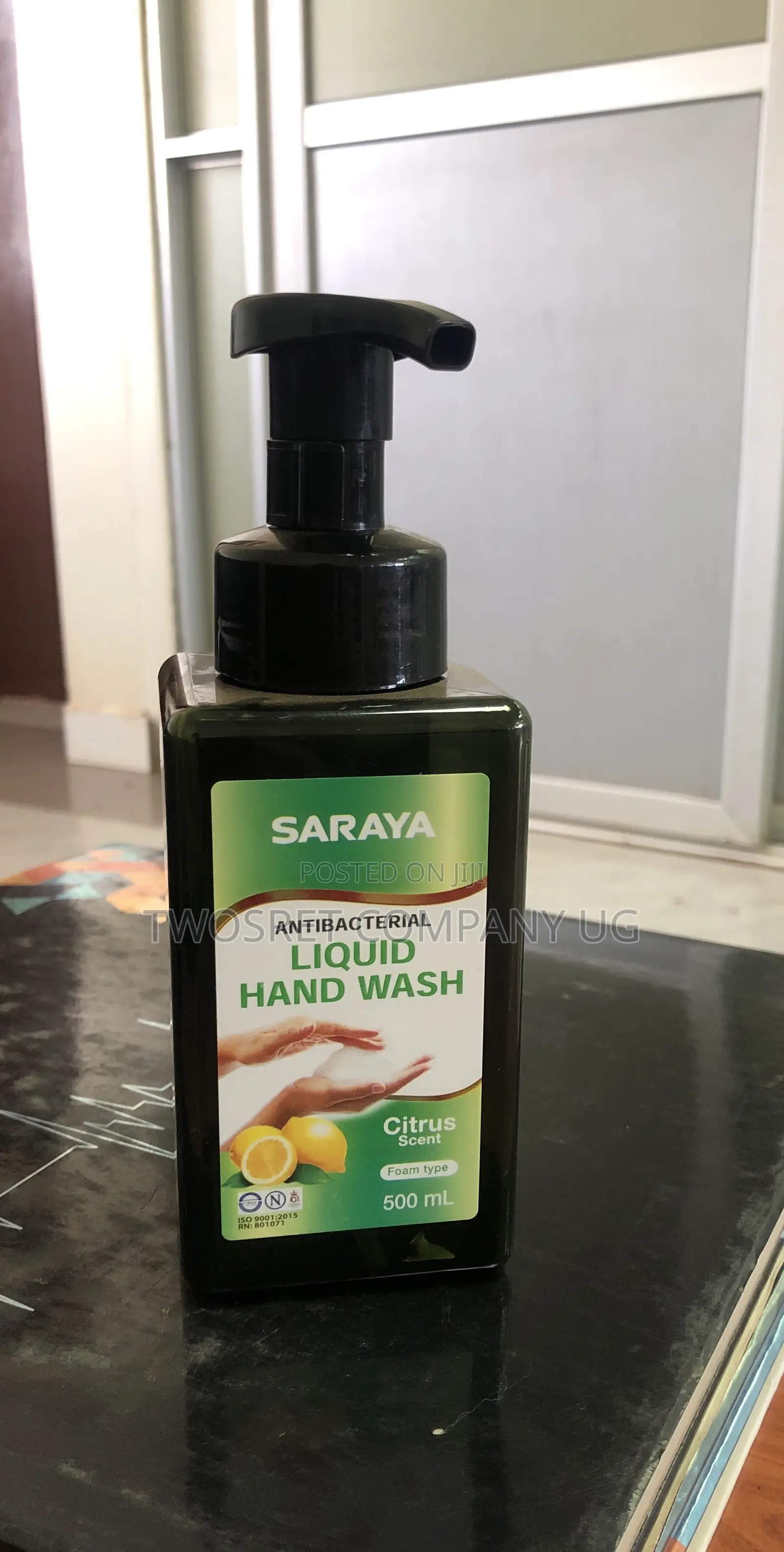 Saraya Antibacterial Foam Type Hand Wash Soap 500ml