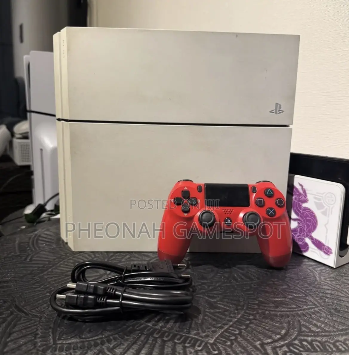 Ps4 Vibrant Duo, Two Controllers, 17 Games Installed, Clean Energy.