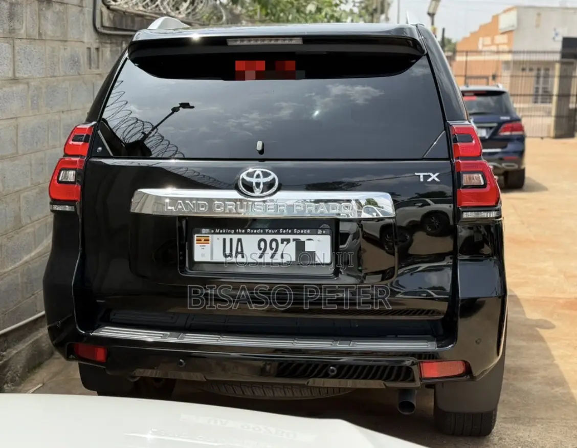 Toyota Land Cruiser Prado 2.7 2021 Black