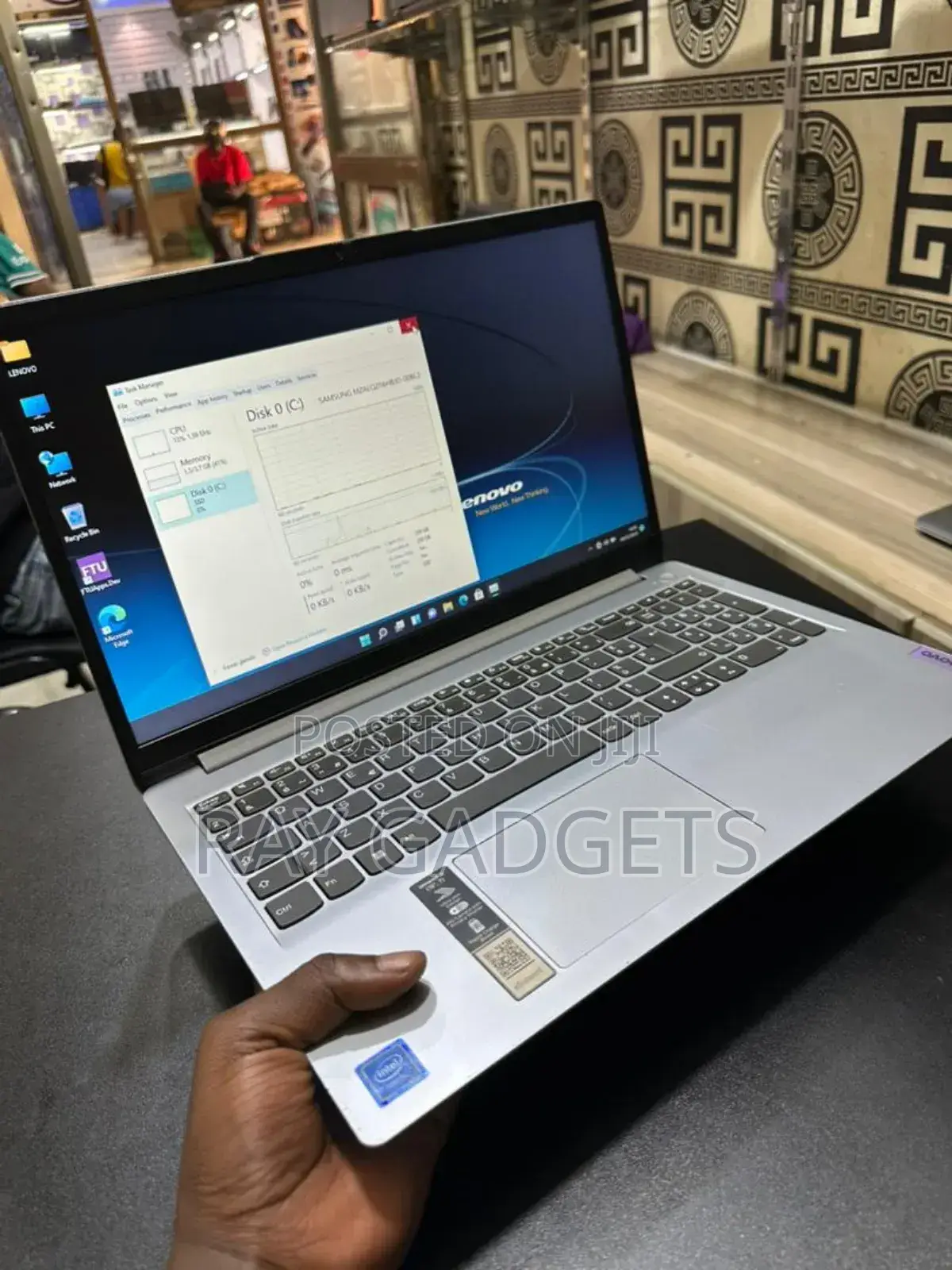 New Laptop Lenovo 3000 N500 8GB Intel Core i3 SSD 128GB