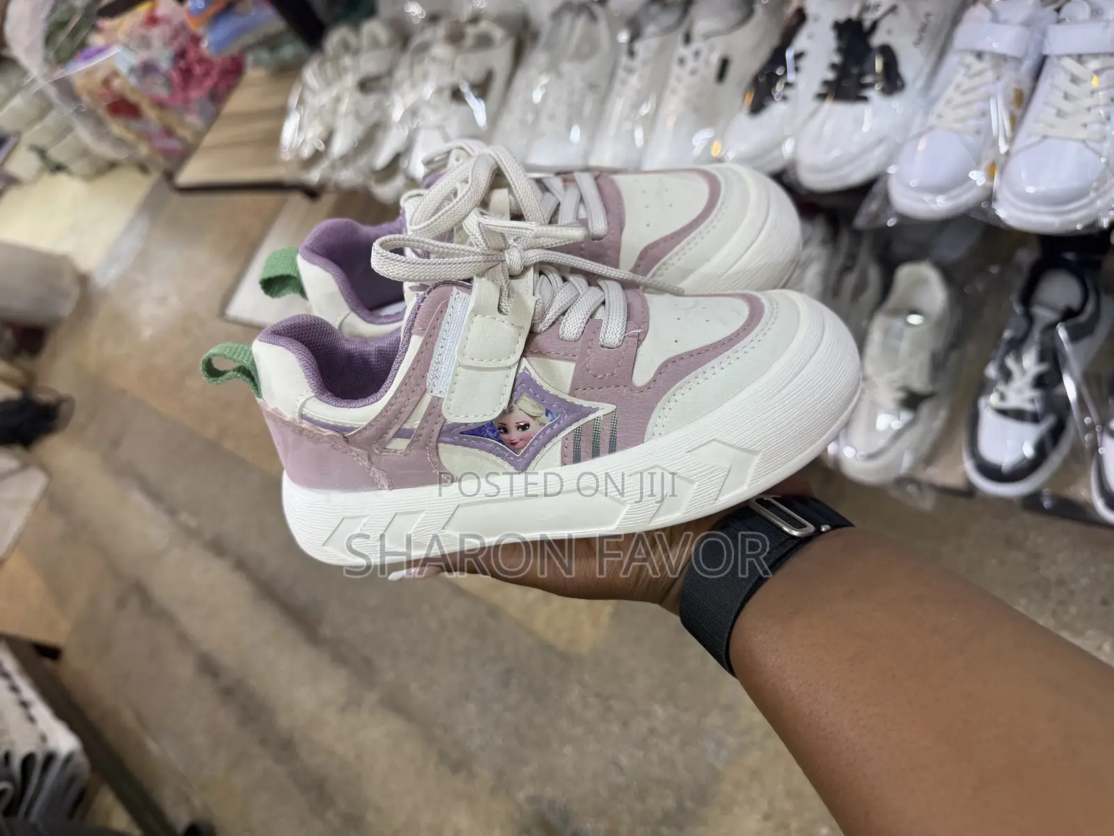 Unisex Sneakers